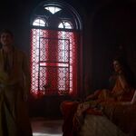 GAME_OF_THRONES_-_E4X01_TWO_SWORDS_354.jpg