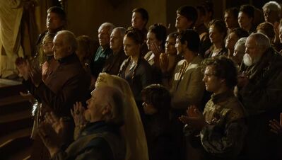 GAME_OF_THRONES_-_E4X02_THE_LION_AND_THE_ROSE_010.jpg