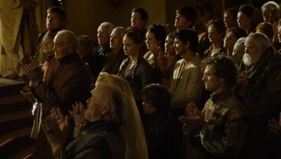 GAME_OF_THRONES_-_E4X02_THE_LION_AND_THE_ROSE_013.jpg