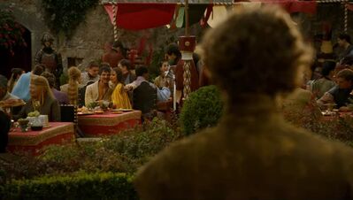GAME_OF_THRONES_-_E4X02_THE_LION_AND_THE_ROSE_077.jpg