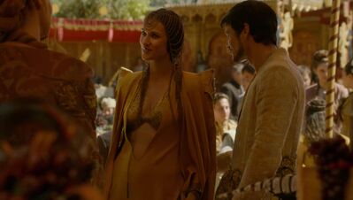 GAME_OF_THRONES_-_E4X02_THE_LION_AND_THE_ROSE_242.jpg