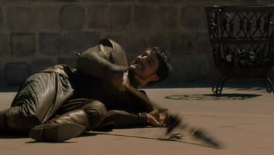 GAME_OF_THRONES_-_E4X08_THE_MOUNTAIN_AND_THE_VIPER_0637.jpg