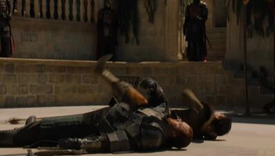 GAME_OF_THRONES_-_E4X08_THE_MOUNTAIN_AND_THE_VIPER_0863.jpg