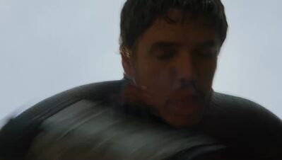 GAME_OF_THRONES_-_E4X08_THE_MOUNTAIN_AND_THE_VIPER_0877.jpg