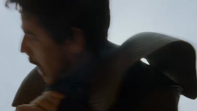 GAME_OF_THRONES_-_E4X08_THE_MOUNTAIN_AND_THE_VIPER_0892.jpg