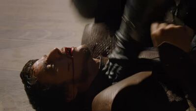 GAME_OF_THRONES_-_E4X08_THE_MOUNTAIN_AND_THE_VIPER_0956.jpg