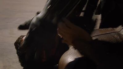 GAME_OF_THRONES_-_E4X08_THE_MOUNTAIN_AND_THE_VIPER_0969.jpg