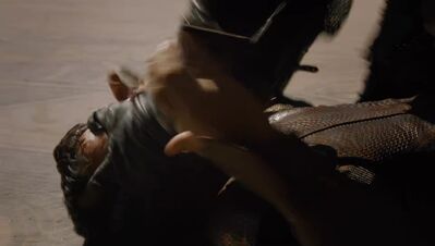 GAME_OF_THRONES_-_E4X08_THE_MOUNTAIN_AND_THE_VIPER_0975.jpg