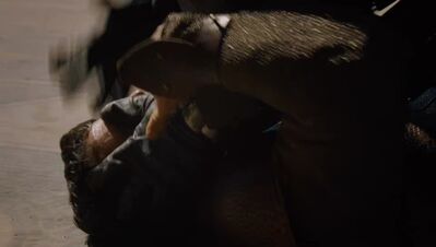GAME_OF_THRONES_-_E4X08_THE_MOUNTAIN_AND_THE_VIPER_0986.jpg