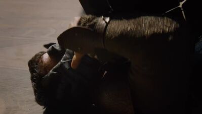 GAME_OF_THRONES_-_E4X08_THE_MOUNTAIN_AND_THE_VIPER_0991.jpg
