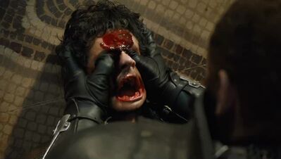 GAME_OF_THRONES_-_E4X08_THE_MOUNTAIN_AND_THE_VIPER_1043.jpg