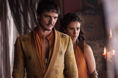 GAME_OF_THRONES_-_E4X01_TWO_SWORDS_-_STILLS_005.jpg